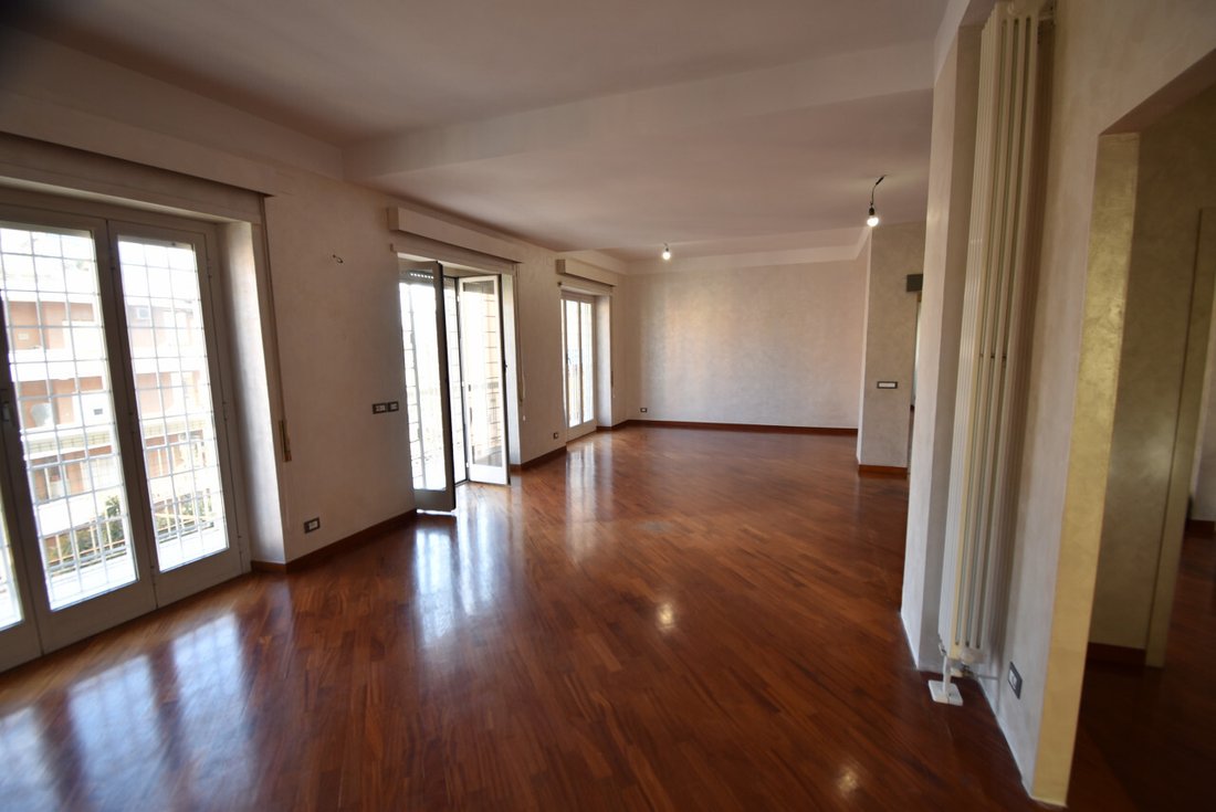 Apartment in Balduina, Rome, Lazio 4 - 15259115