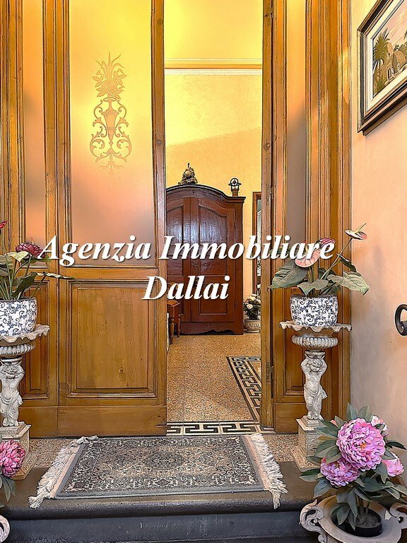 House in Center, Florence, Tuscany 3 - 16398360