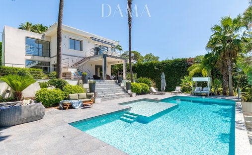 Villa à Centre, Vallauris, France 1