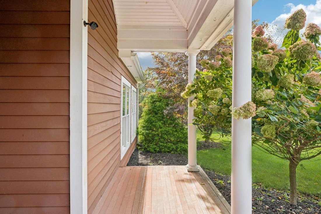 House in Remsenburg-Speonk, New York, United States 4 - 16399429