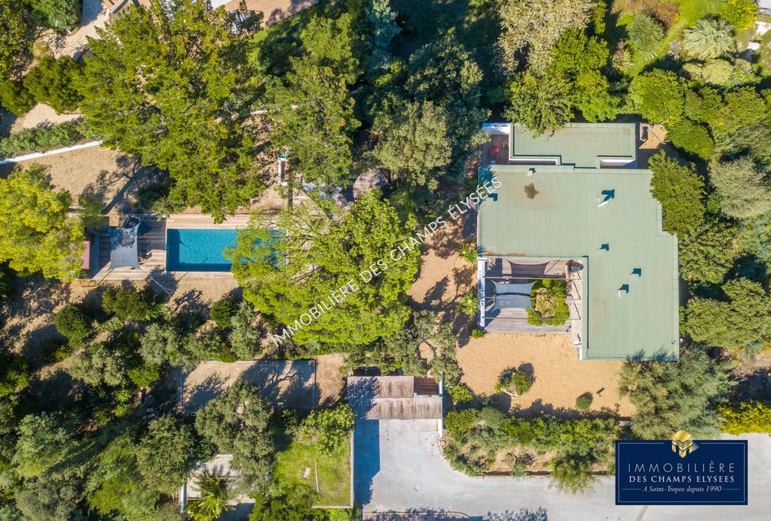 Villa in Grimaud, Provence-Alpes-Côte d'Azur, France 2 - 16398578
