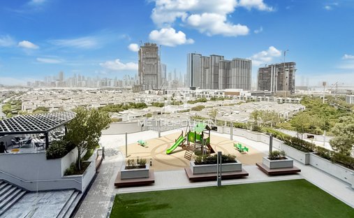 Apartment in MBR City / Mohammed Bin Rashid City, Dubai, United Arab Emirates 1