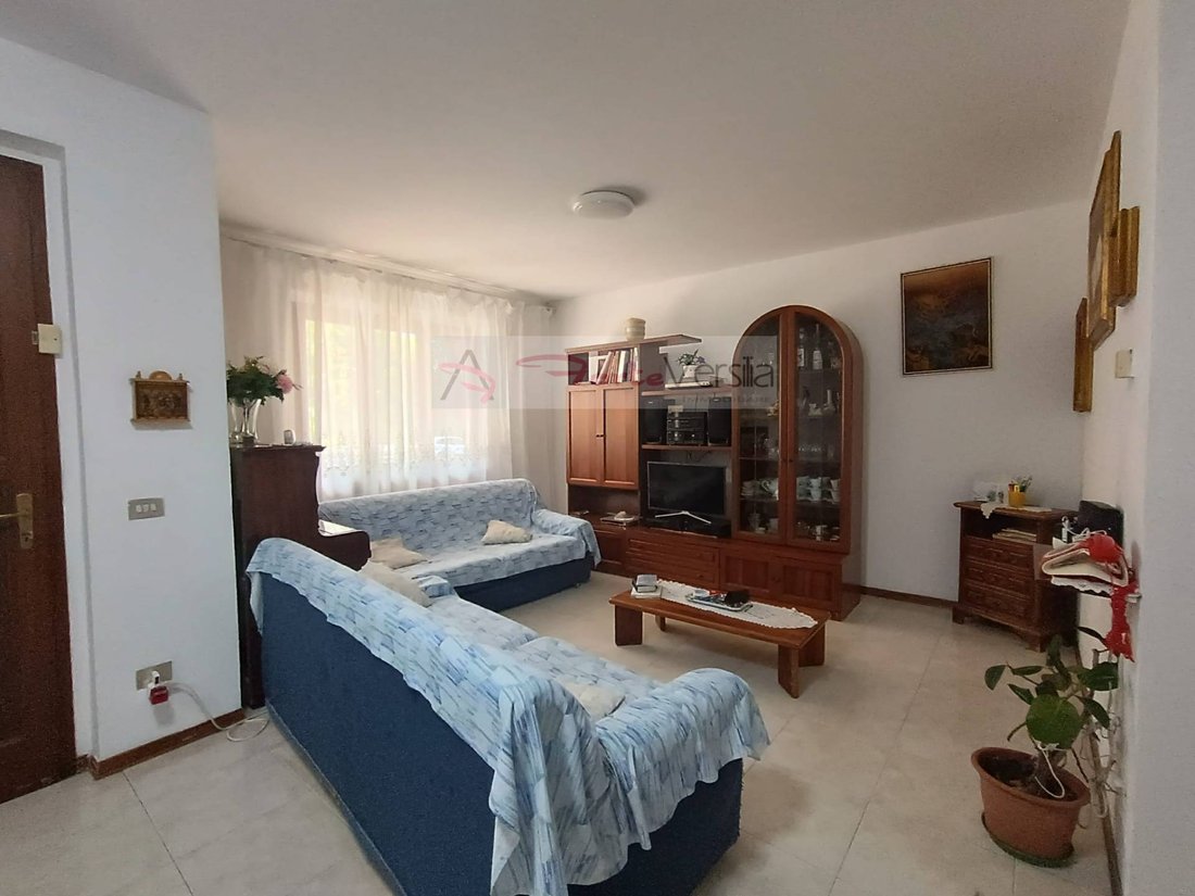 Villa in Vittoria Apuana, Forte dei Marmi, Tuscany 2 - 16399308