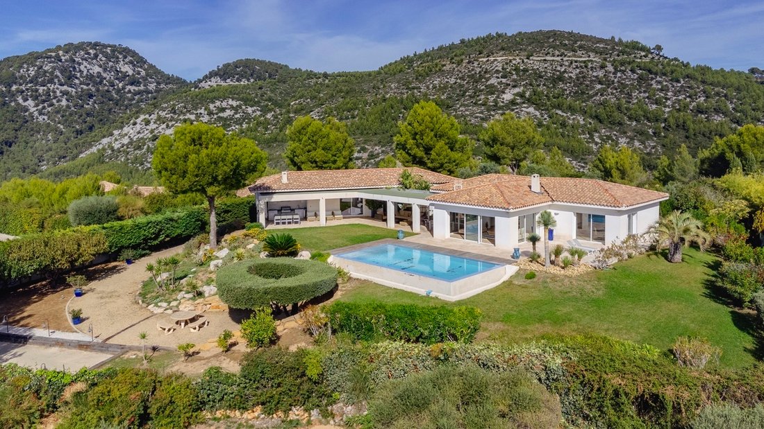 House in Nord Est, Ollioules, France 1 - 16397227