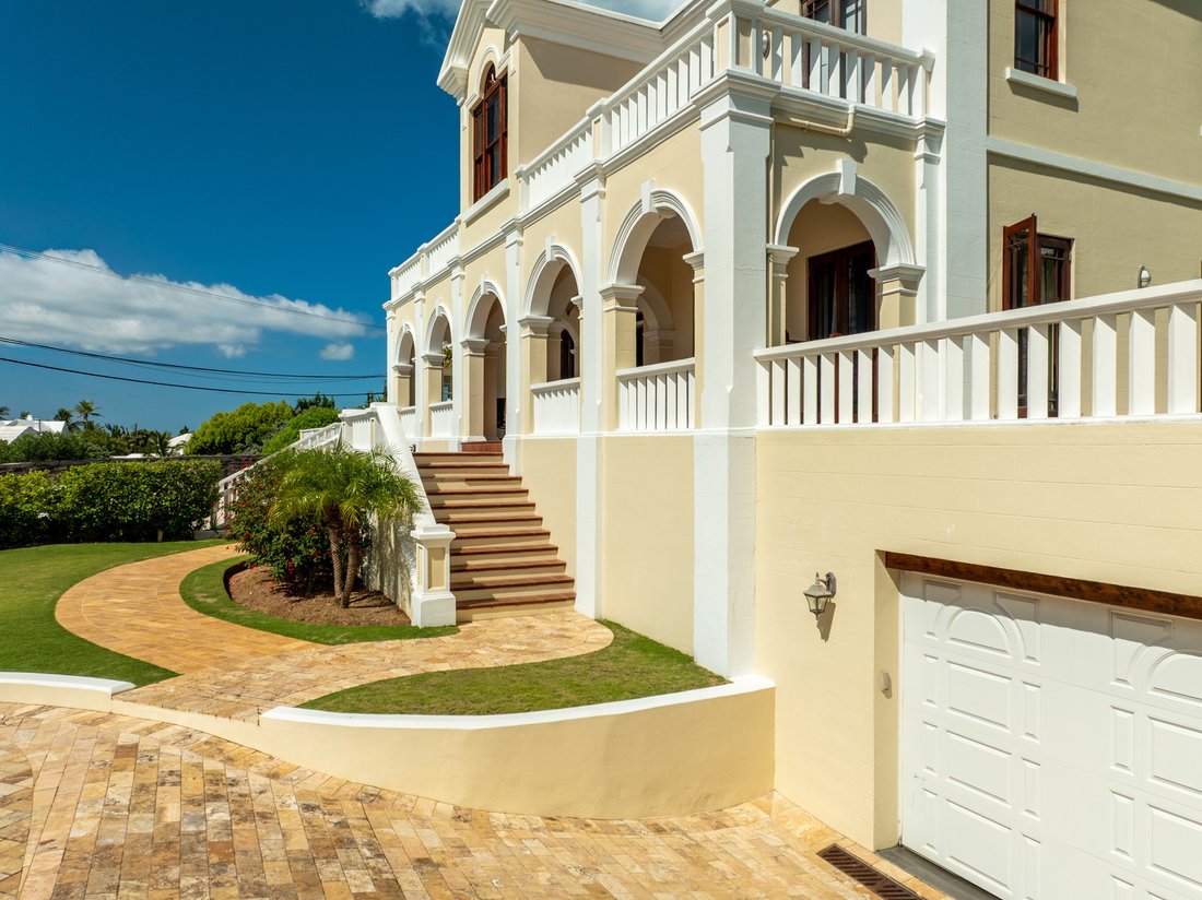 House in Hamilton, Pembroke Parish, Bermuda 3 - 16398256