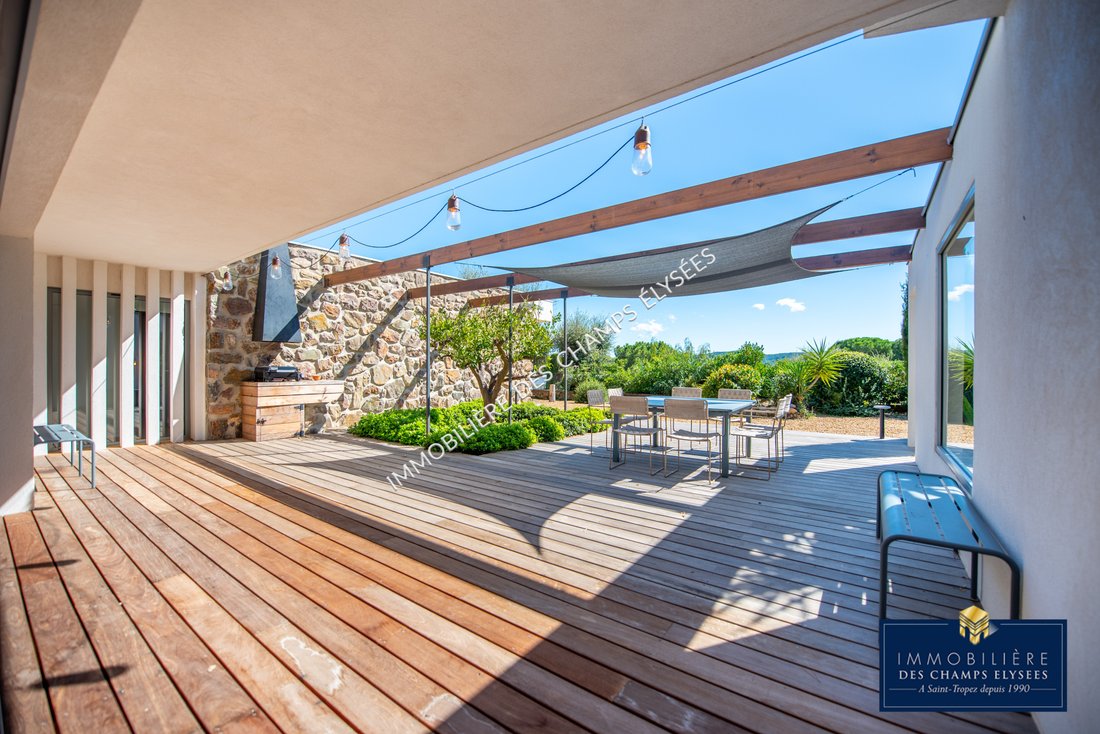 Villa in Grimaud, Provence-Alpes-Côte d'Azur, France 4 - 16398578