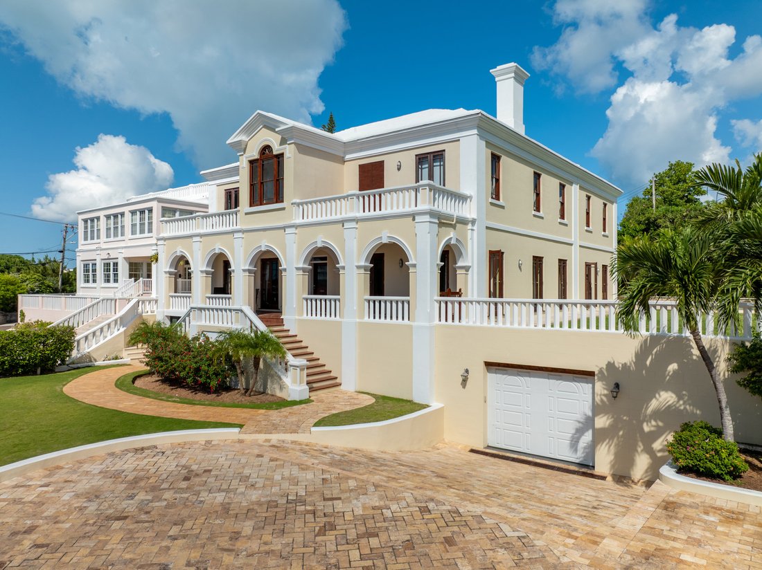 House in Hamilton, Pembroke Parish, Bermuda 2 - 16398256