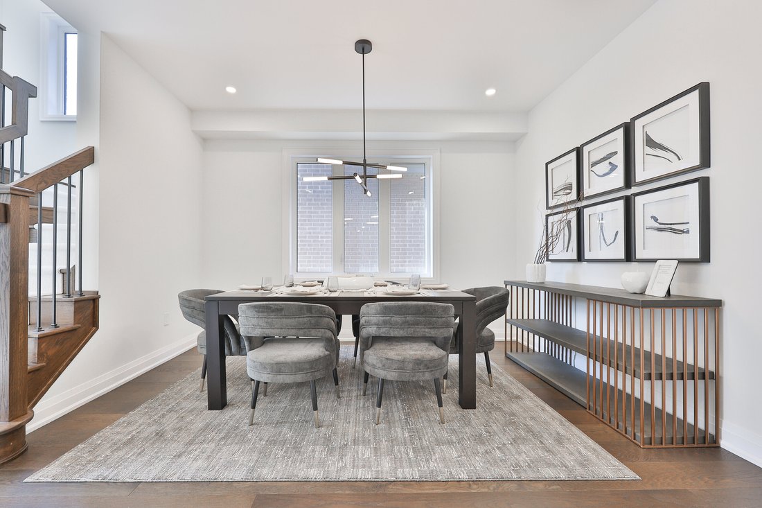 House in Burlington, Ontario, Canada 5 - 16320543