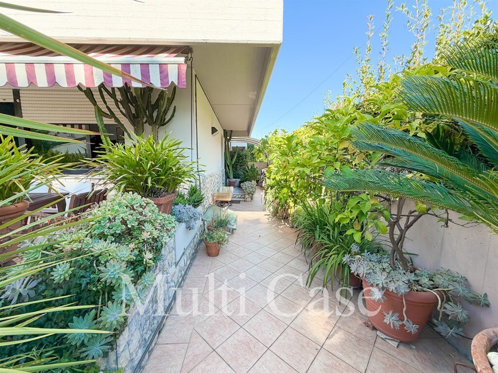 Villa in Marco Polo - Don Bosco, Viareggio, Tuscany 5 - 16398364