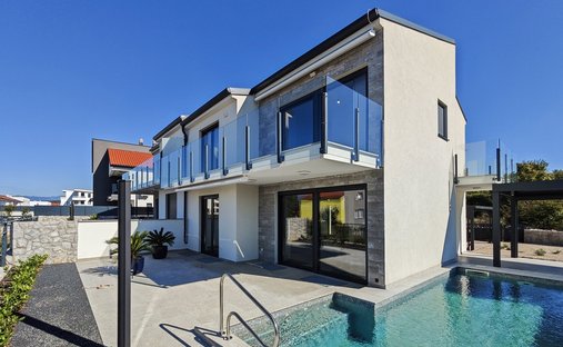 House in Malinska, Primorje-Gorski Kotar County, Croatia 1
