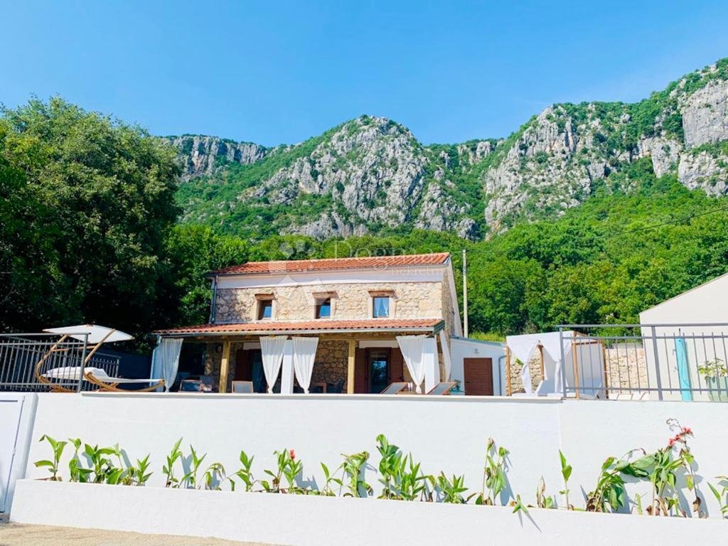 Haus in Vinodolska opcina, Primorje-Gorski, Kroatien 4 - 16399065