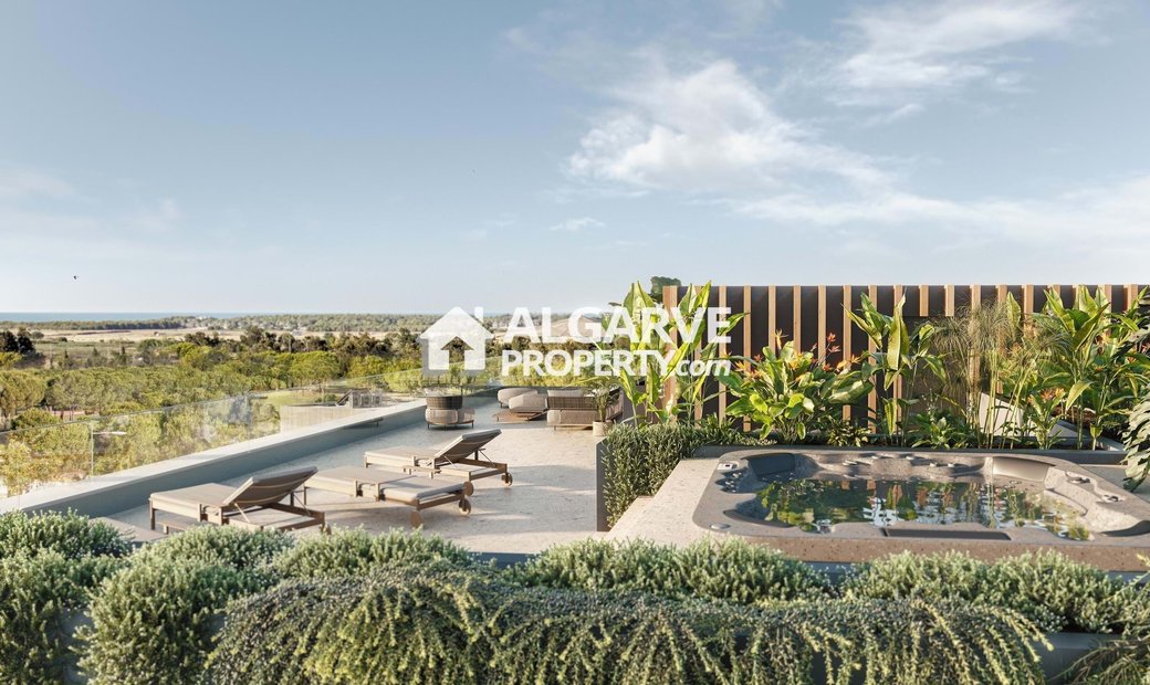 Private Rooftop Access Condos For Sale With Panoramic Views Reference: Exclusive T4 Penthouse With Private Rooftop In Vilamoura Quarteira