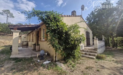 Villa in Bagnols-en-Forêt, Provence-Alpes-Côte d'Azur, Frankreich 1