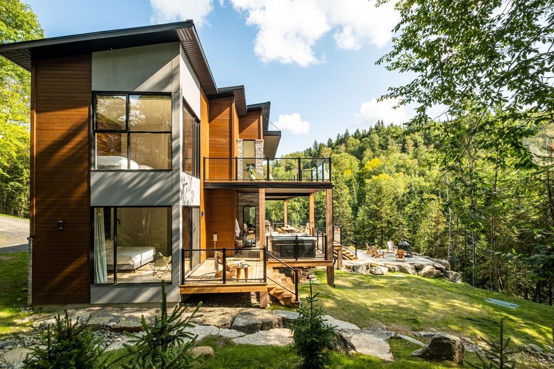House in Arundel, Quebec, Canada 3 - 16399216