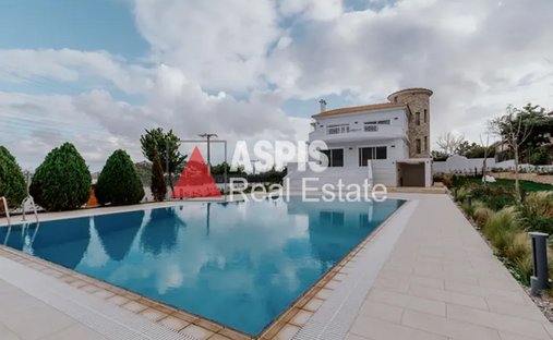 Villa in Kropia, Attica, Grecia 1