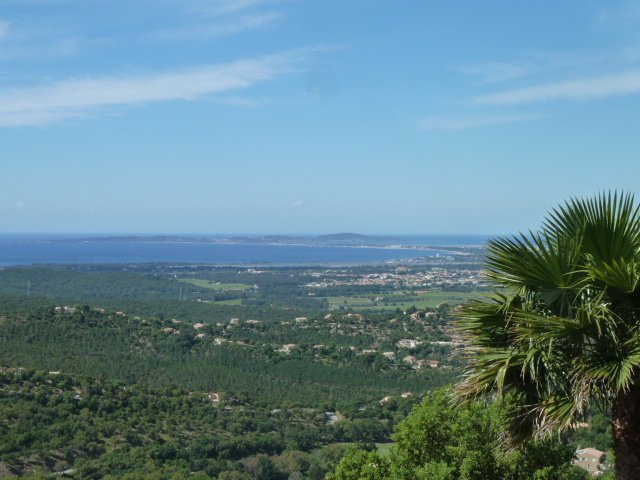 Land in La Londe-les-Maures, Provence-Alpes-Côte d'Azur, France 4 - 16398655