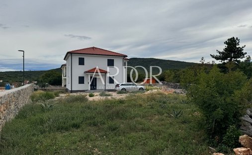 House in Vrbnik, Primorje-Gorski Kotar County, Croatia 1