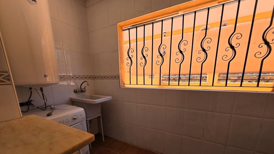 House in La Cala de Mijas, Mijas, Spain 5 - 16398758