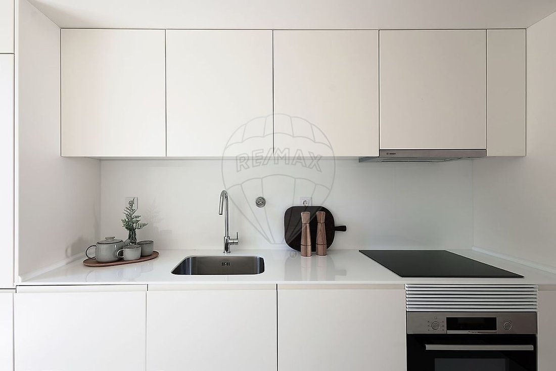 Apartment in Areeiro, Lisbon, Portugal 1 - 16225952
