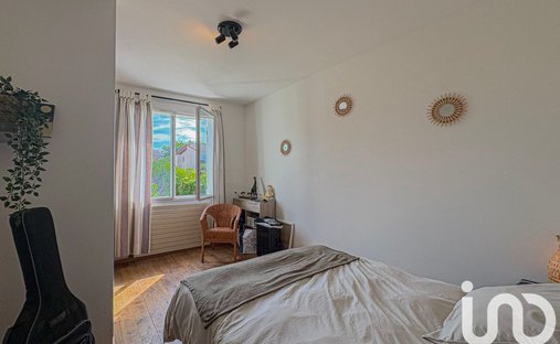 Manor For Sale, 12 Rooms Triel Sur Seine 78510