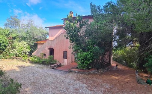 Villa in Marciana, Tuscany, Italy 1