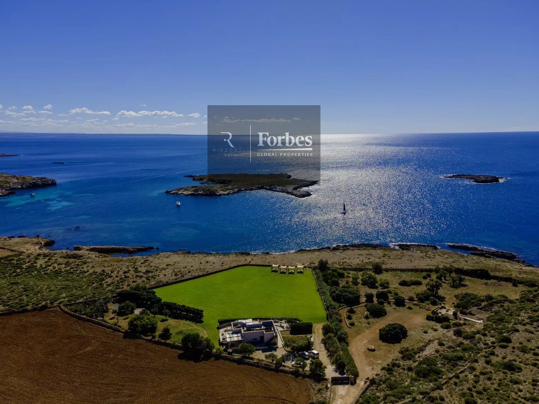 Villa in Favignana Island, Sicily, Italy 2 - 16398502