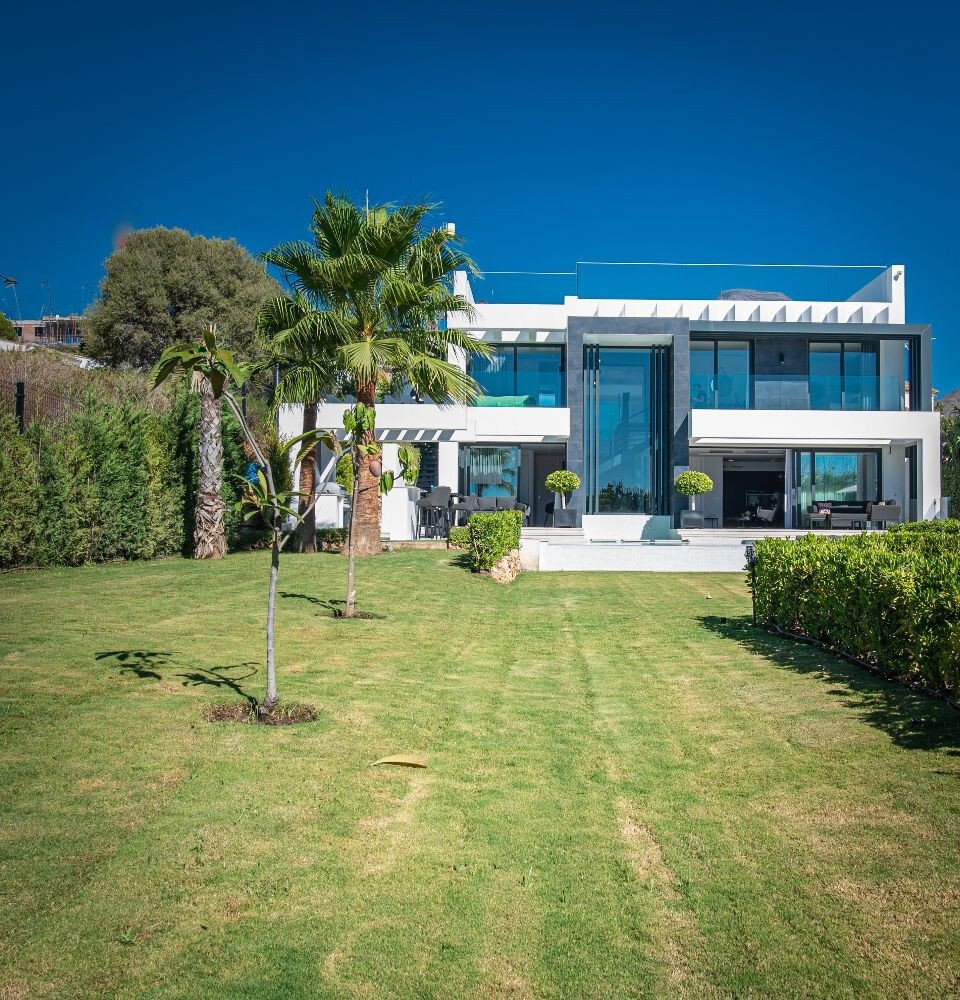 Villa in Estepona, Andalusia, Spain 1 - 16397654