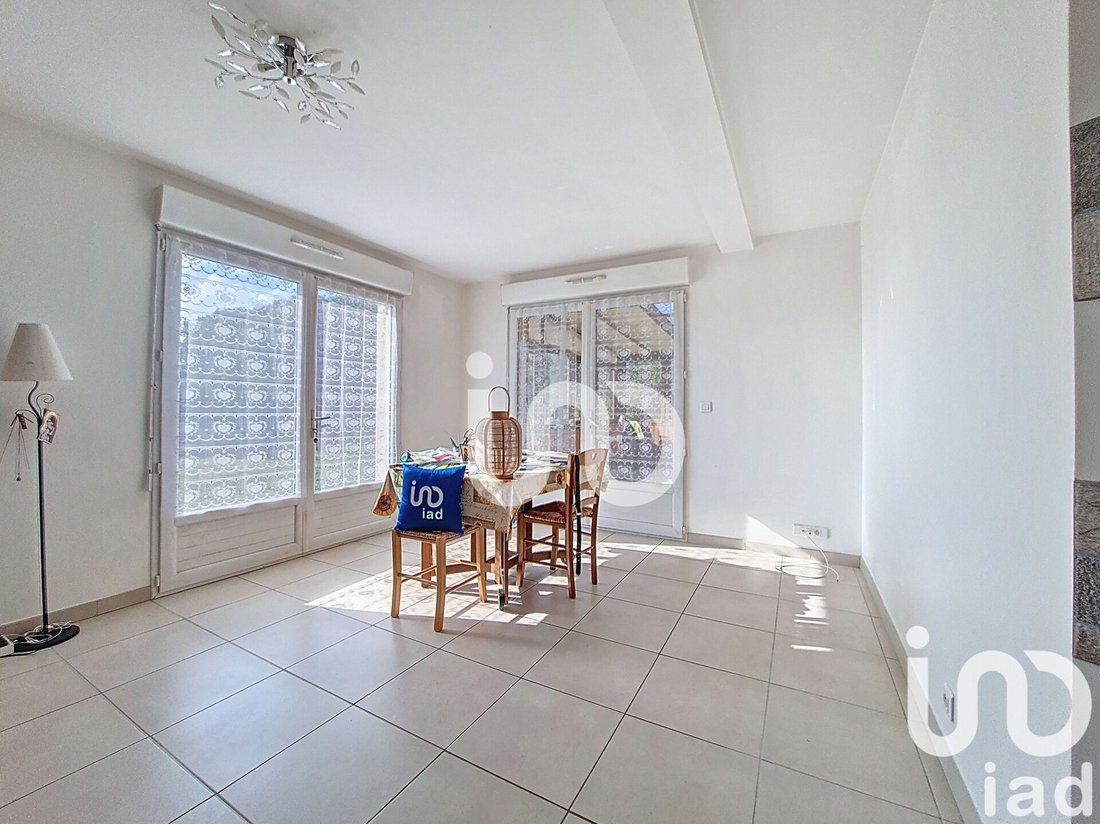 House in Saint-Jean-les-Deux-Jumeaux, Ile-de-France, France 4 - 16398220