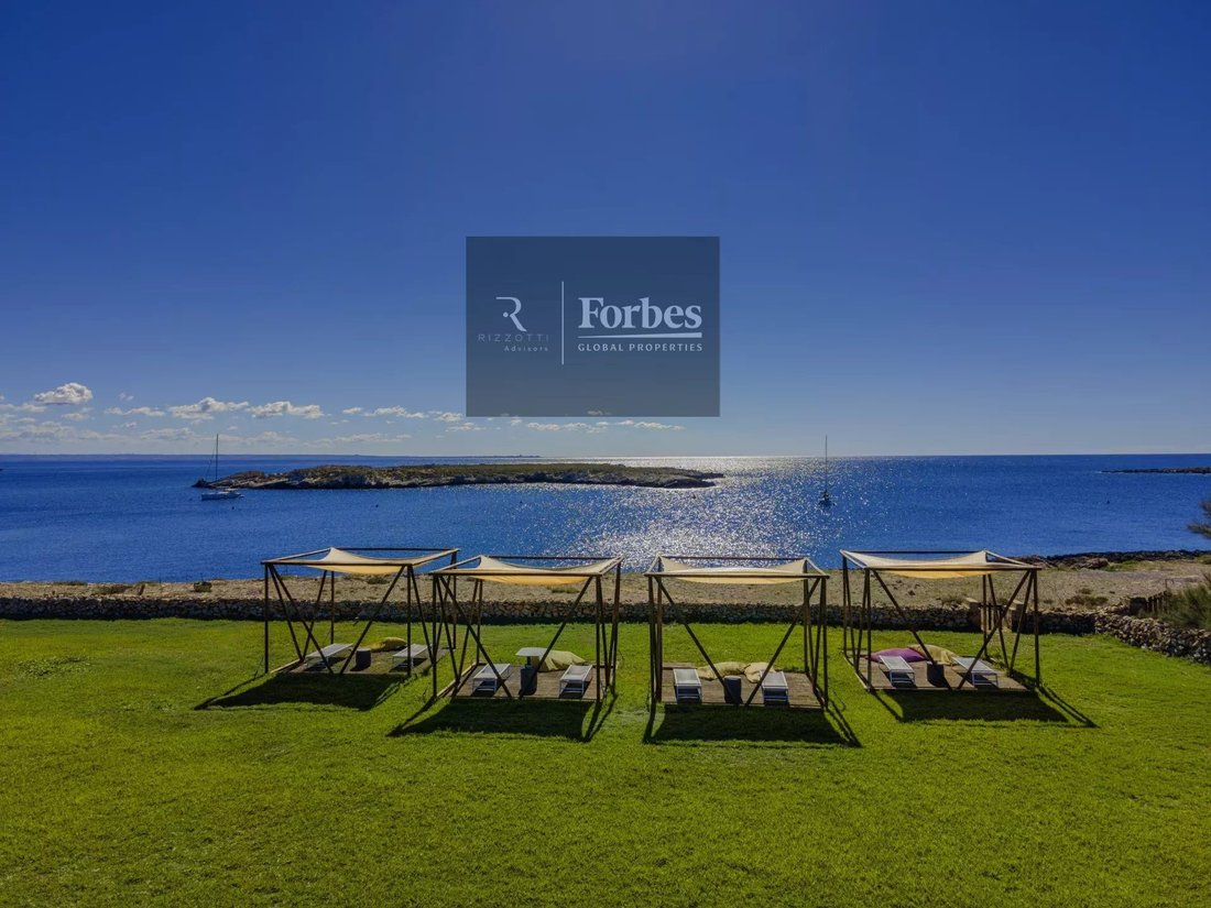 Villa in Favignana Island, Sicily, Italy 1 - 16398502