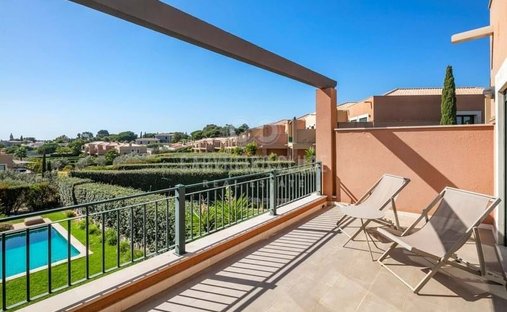 Townhouse in Carvoeiro, Algarve, Portugal 1