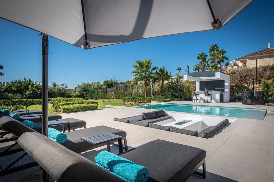 Villa in Estepona, Andalusia, Spain 4 - 16397654
