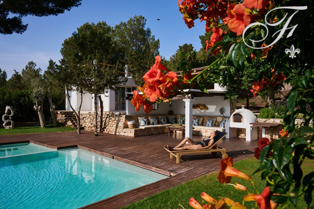 Finca in Sant Jordi de ses Salines, Sant Josep de sa Talaia, Balearic Islands 4 - 16401748