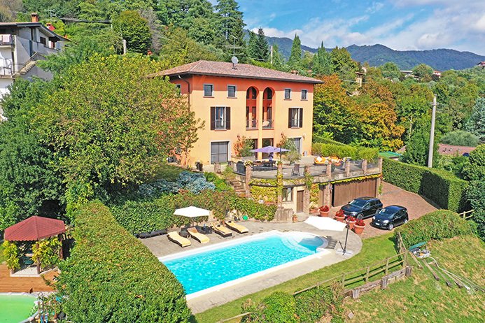 Villa in Cenate Sotto, Lombardy, Italy 1 - 16129593