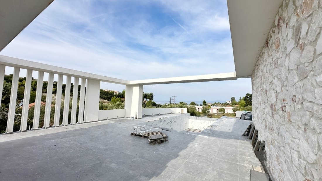 Villa in Pallini Municipal Unit, Macedonia and Thrace, Greece 5 - 13084615