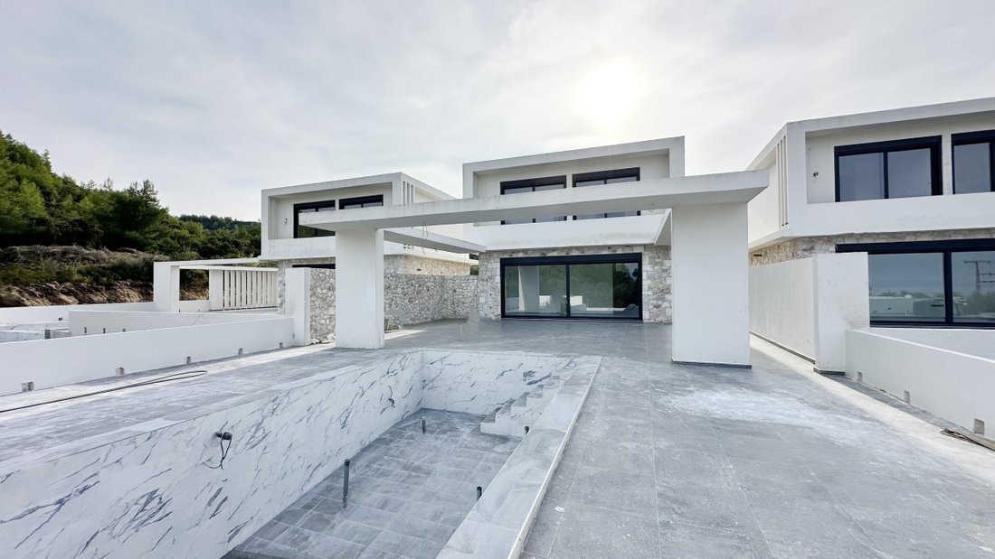Villa in Pallini Municipal Unit, Macedonia and Thrace, Greece 1 - 13081567