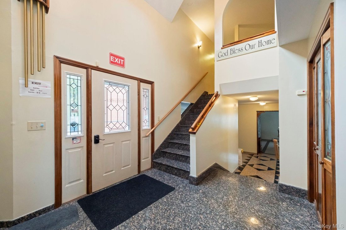 House in Millbrook, New York, United States 5 - 16400927
