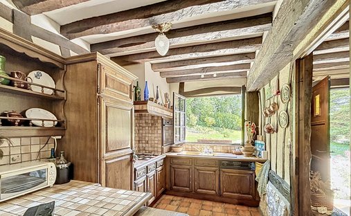 Castle for Sale in Veules-les-Roses, Normandy, France