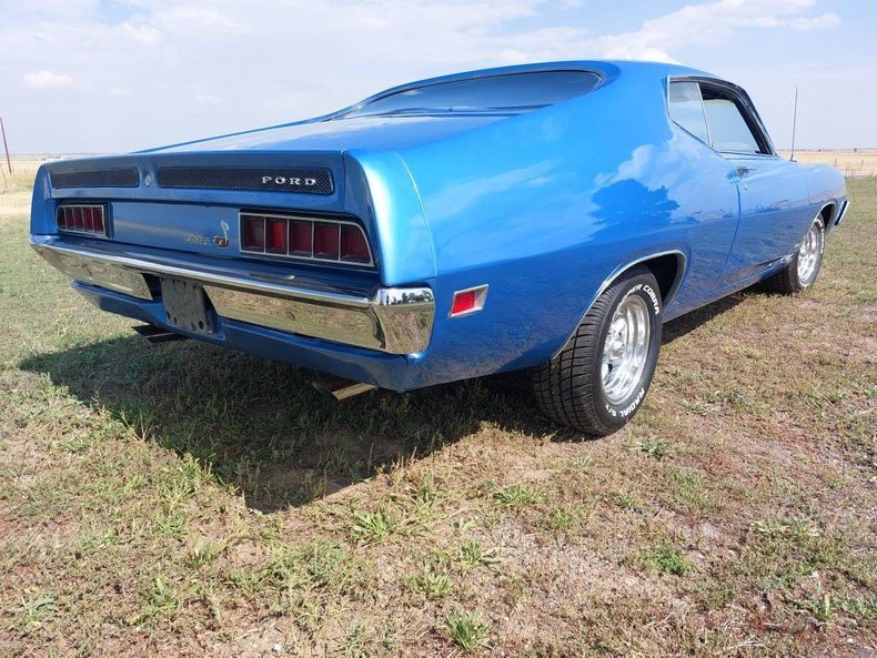 Coupe in Glendale, United States 5 - 16400216