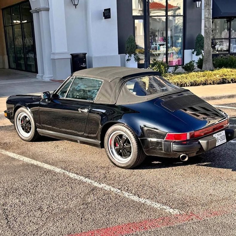 Cabriolet in Glendale, United States 4 - 16400179
