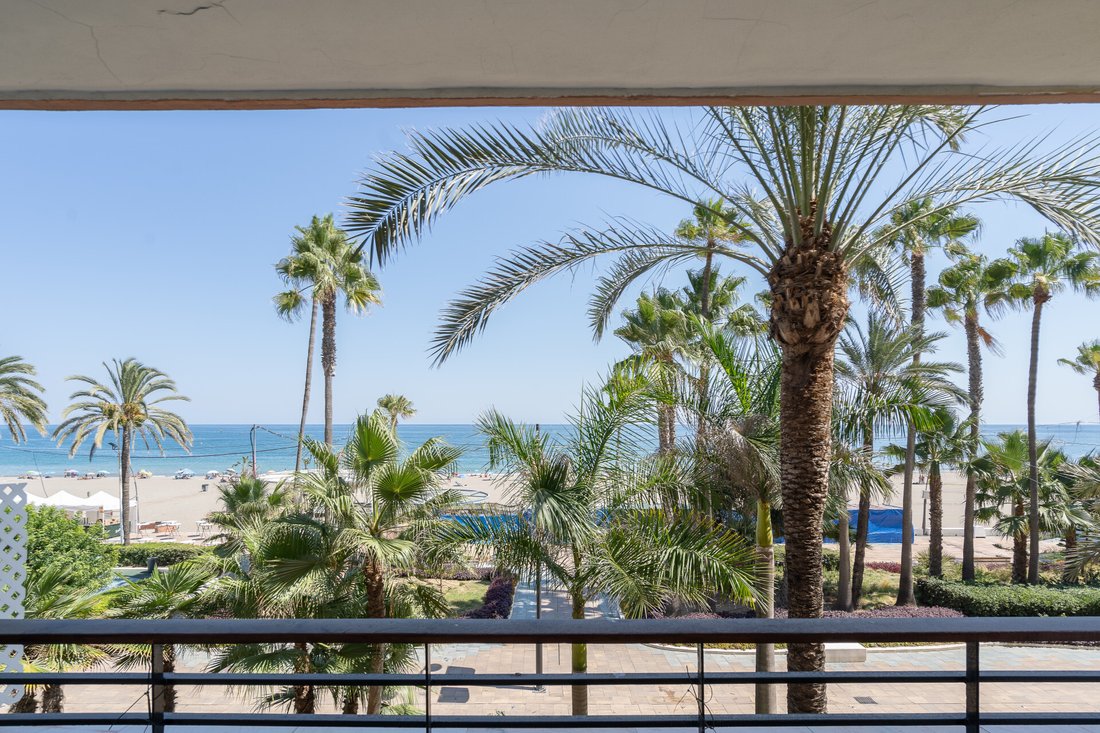 Apartment in Estepona, Andalusia, Spain 5 - 16400350