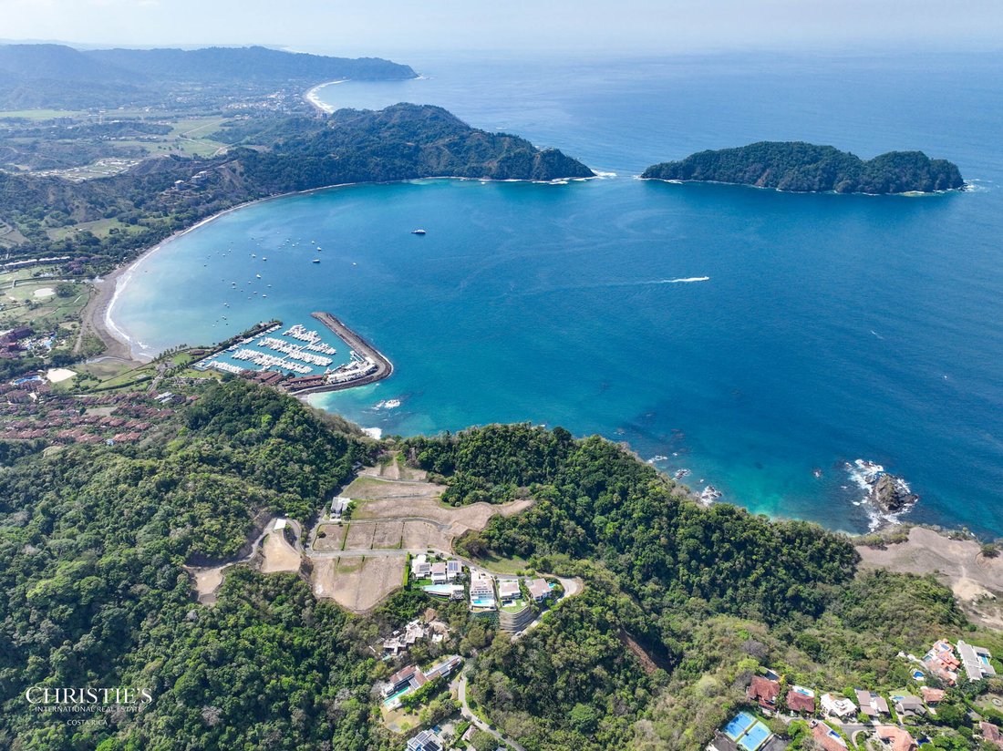 Land in Playa Herradura, Puntarenas Province, Costa Rica 1 - 16400823