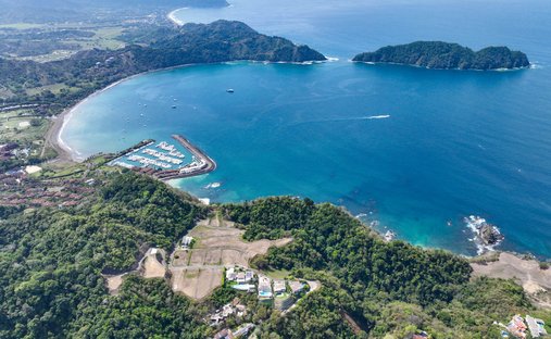 Land in Playa Herradura, Puntarenas Province, Costa Rica 1