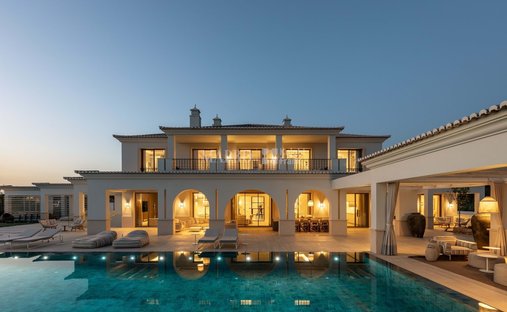 Villa à Loule (Sao Clemente), Algarve, Portugal 1