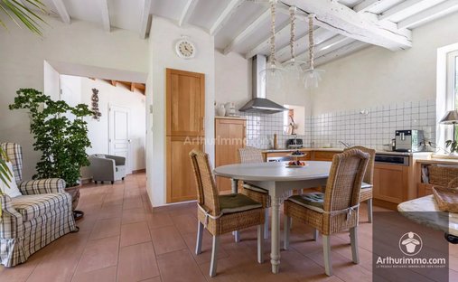 Castle for Sale in Feurs, Auvergne-Rhône-Alpes, France