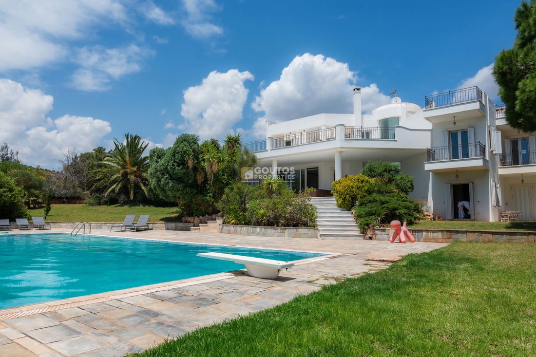 Villa à Kalyvia Thorikou, Attique, Grèce 1 - 16405812