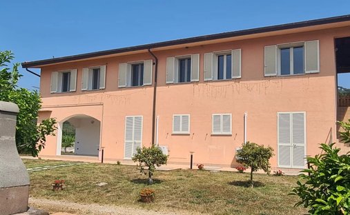 Azienda agricola a Porto Azzurro, Toscana, Italia 1
