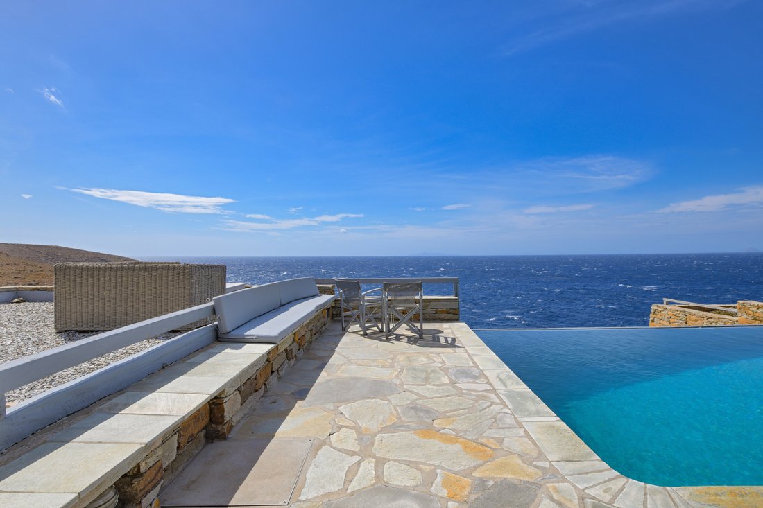 Villa in Kea, Aegean, Greece 2 - 16270051