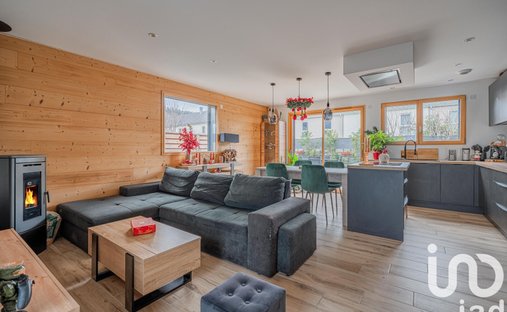 House in Benery-Dessy-Pontchy-Thuet, Bonneville, France 1