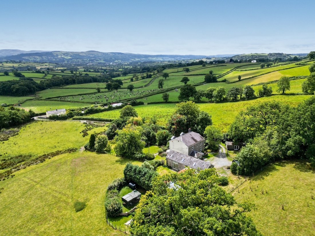 House in Llansadwrn, Wales 1 - 16404526