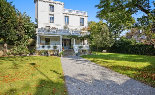 Maison à Le Vésinet, Île-de-France, France 1
